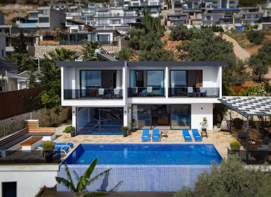 Villa Upper House is 3 Bedroom Luxury Private Villa in Kalkan