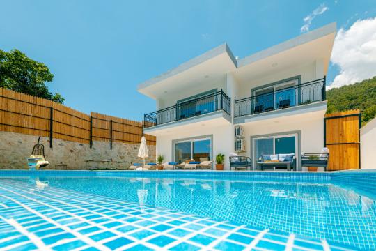 Villa Zeybek Evi 2 Bedroom Secluded Pool Villa in Kalkan